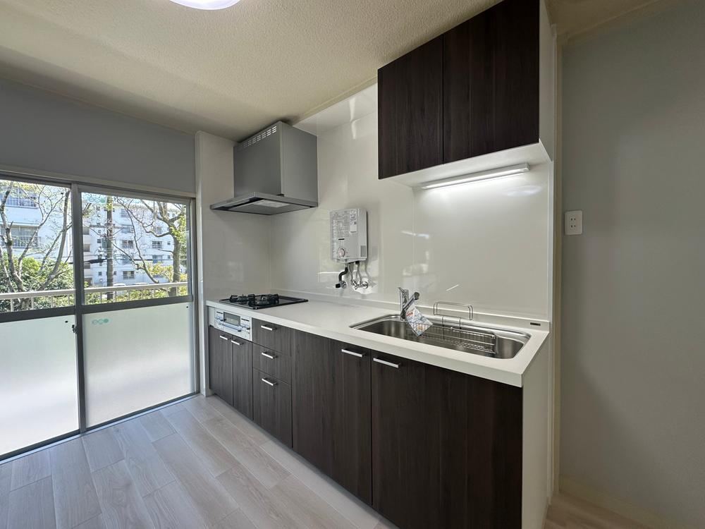 2LDK apartment in Osakasayama, Osaka - Photo 1