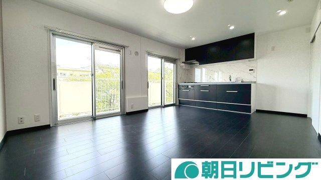 2LDK apartment in Asao Ward, Kawasaki, Kanagawa - Photo 1