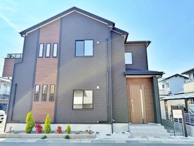 4LDK house in Himeji, Hyogo - Photo 1