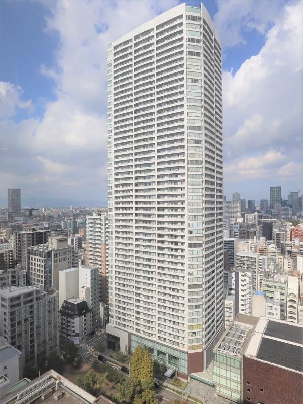 3LDK apartment in Nishi Ward, Osaka - Photo 1