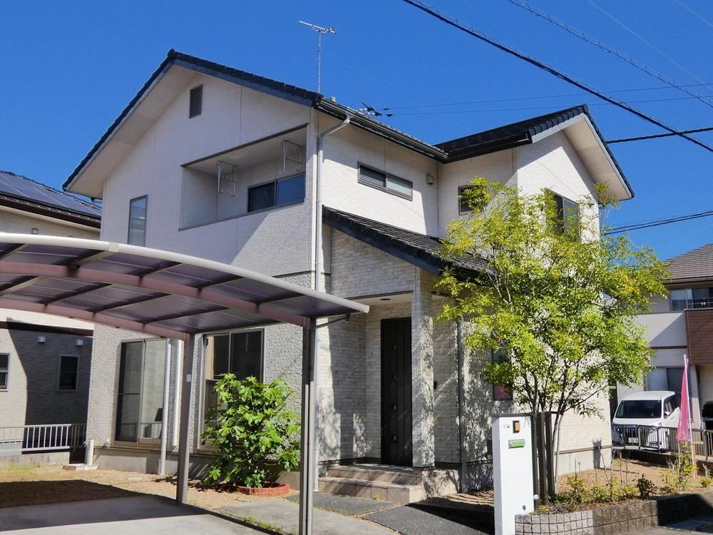 4LDK+S house in Naka Ward, Okayama - Photo 1
