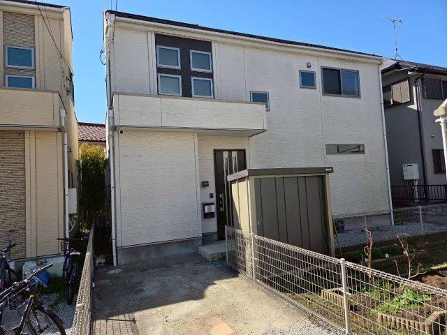 4LDK house in Akiruno, Tokyo - Photo 1