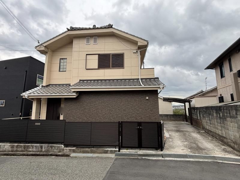 5LDK house in Miki, Hyogo - Photo 1