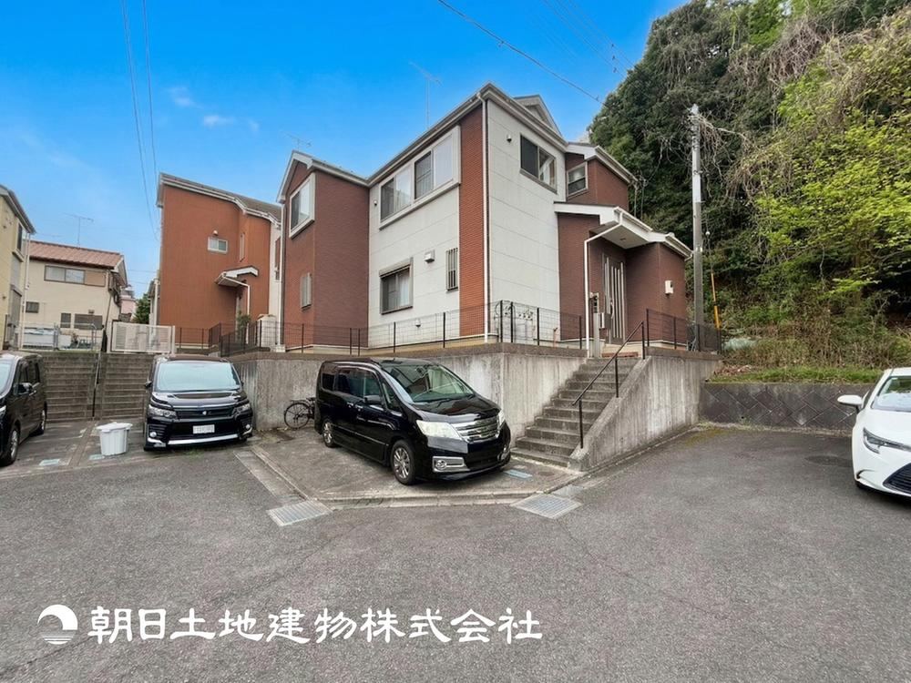 4LDK house in Machida, Tokyo - Photo 1