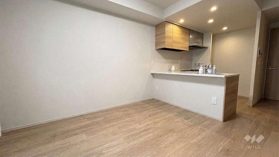 2LDK apartment in Kita Ward, Osaka - Photo 1