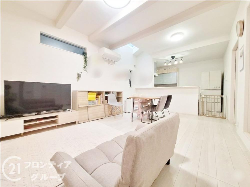 4LDK house in Mihara Ward, Sakai, Osaka - Photo 1
