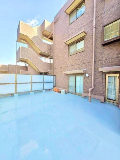 4LDK apartment in Sumiyoshi Ward, Osaka - Photo 1