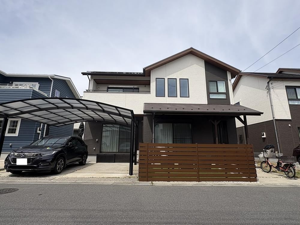 4LDK house in Inzai, Chiba - Photo 1