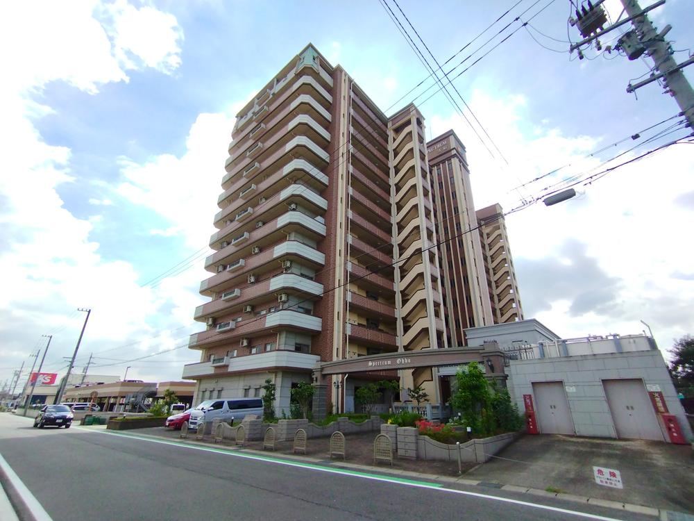 4LDK apartment in Obu, Aichi - Photo 1