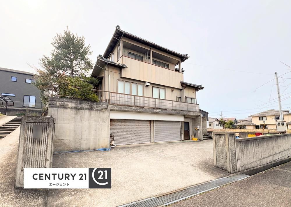 8LDK house in Higashi Ward, Niigata - Photo 1