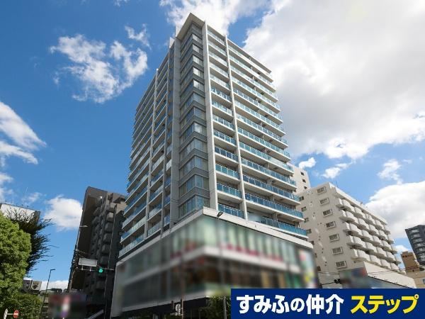 2LDK apartment in Chofu, Tokyo - Photo 1