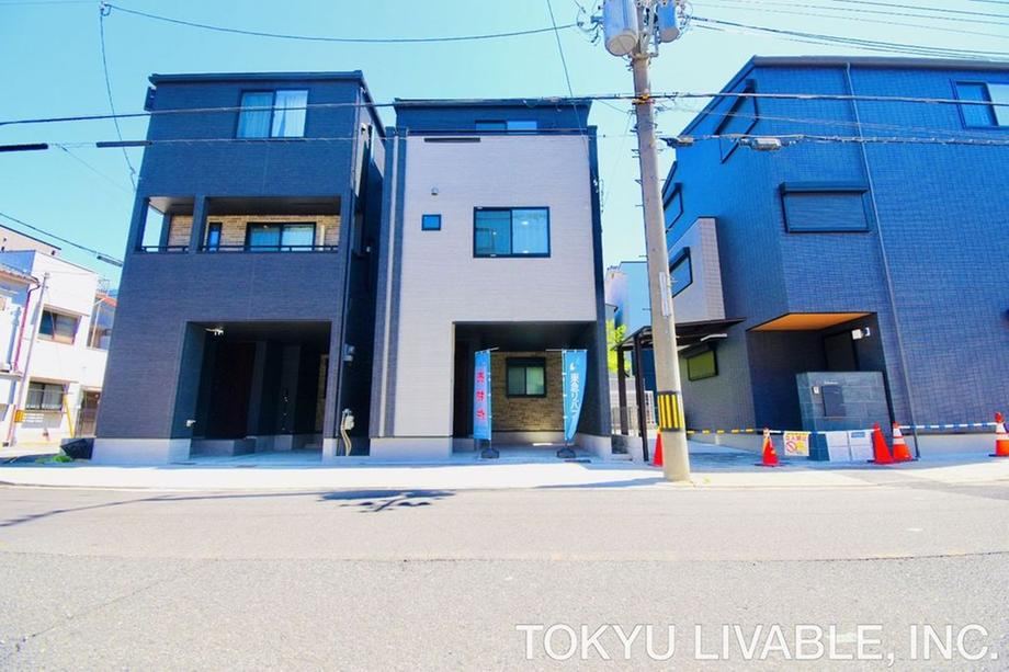 3LDK house in Miyakojima Ward, Osaka - Photo 1