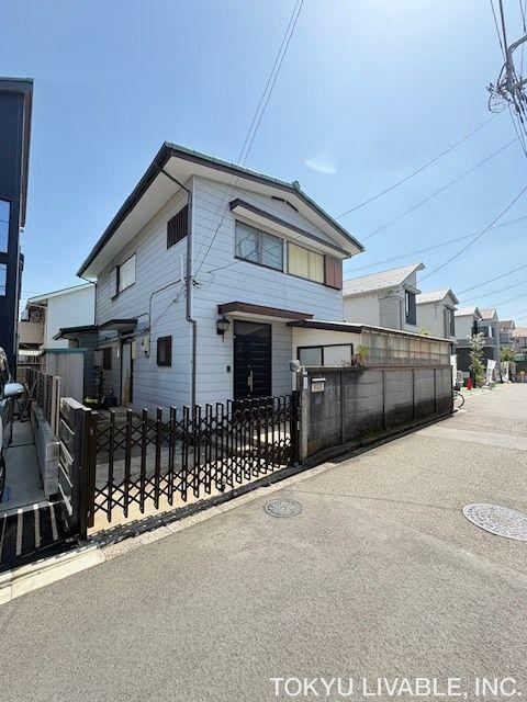 188 m² land in Setagaya Ward, Tokyo - Photo 1