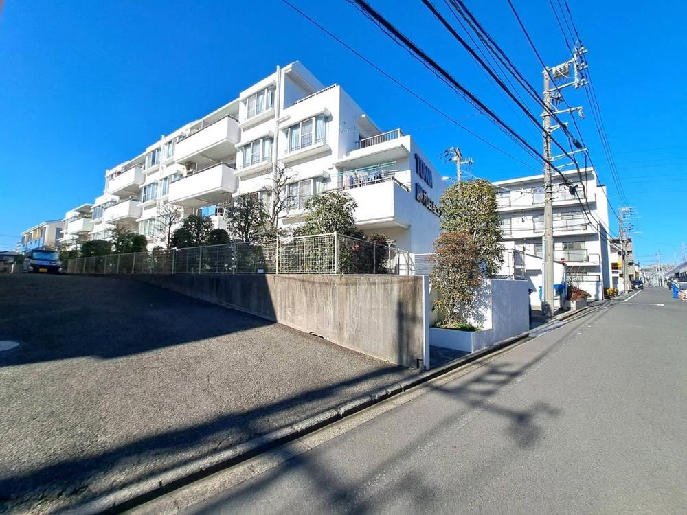 2LDK apartment in Kohoku Ward, Yokohama, Kanagawa - Photo 1