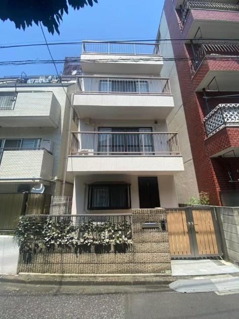 3LDK house in Bunkyo Ward, Tokyo - Photo 1