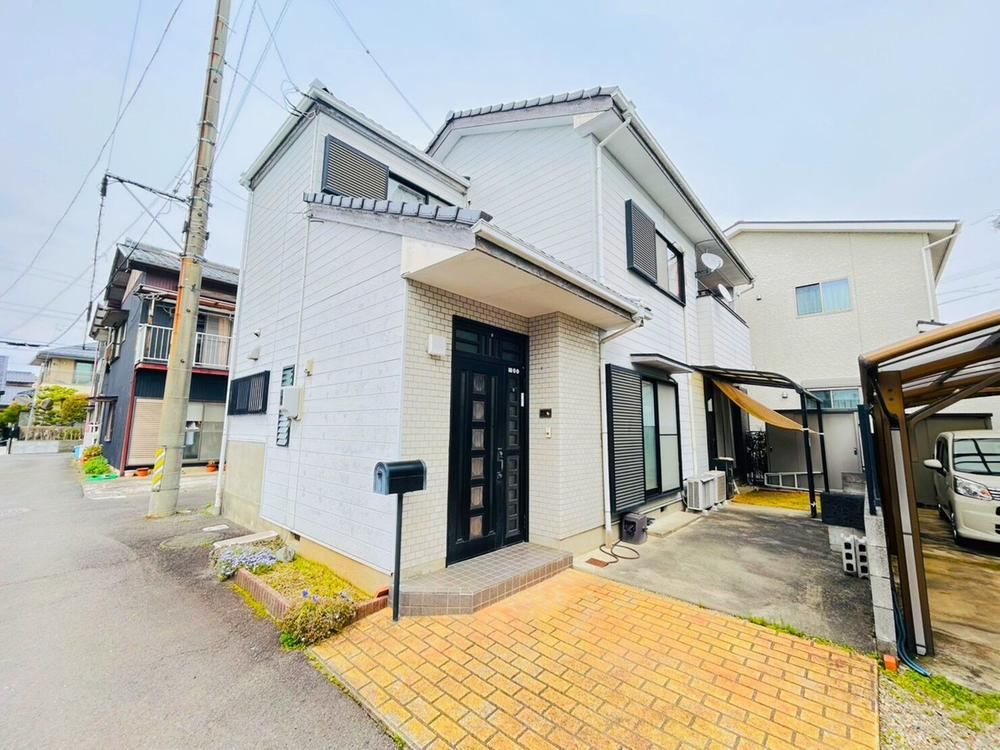 4LDK house in Gifu, Gifu - Photo 1