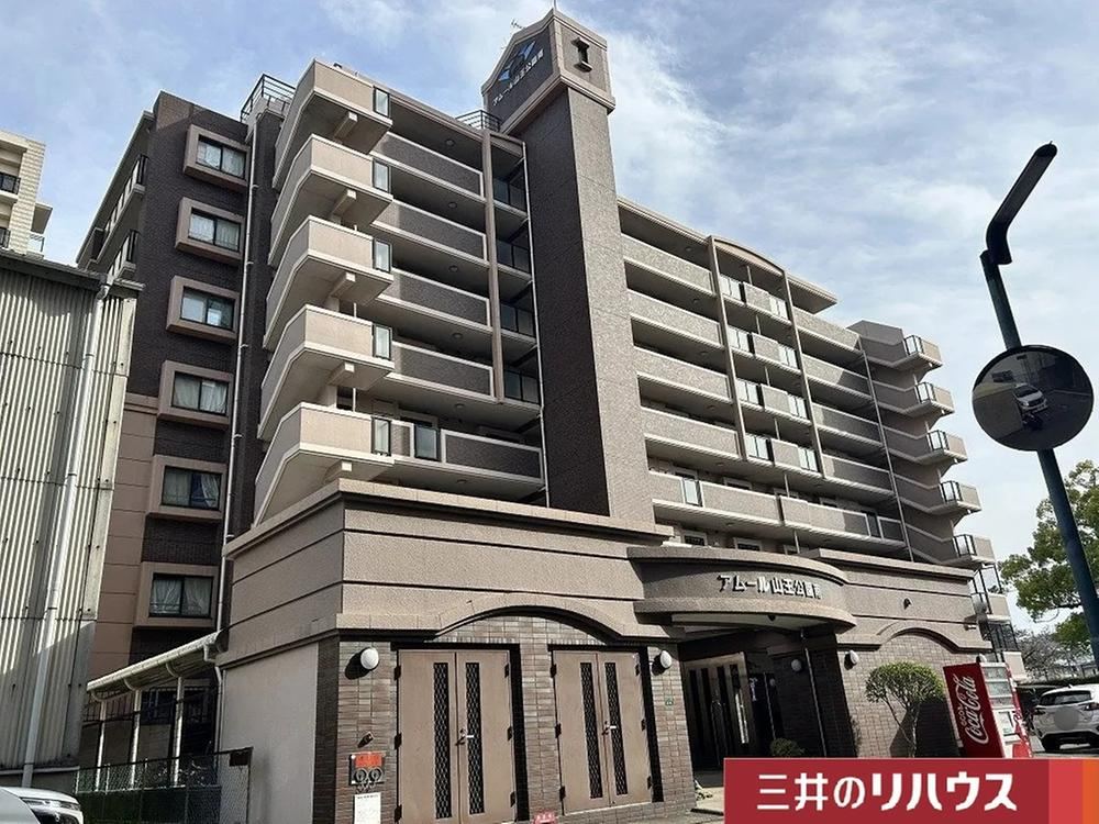 3LDK apartment in Hakata Ward, Fukuoka - Photo 1