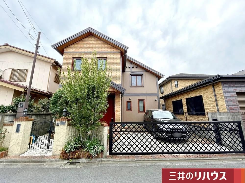 6LDK house in Suginami Ward, Tokyo - Photo 1