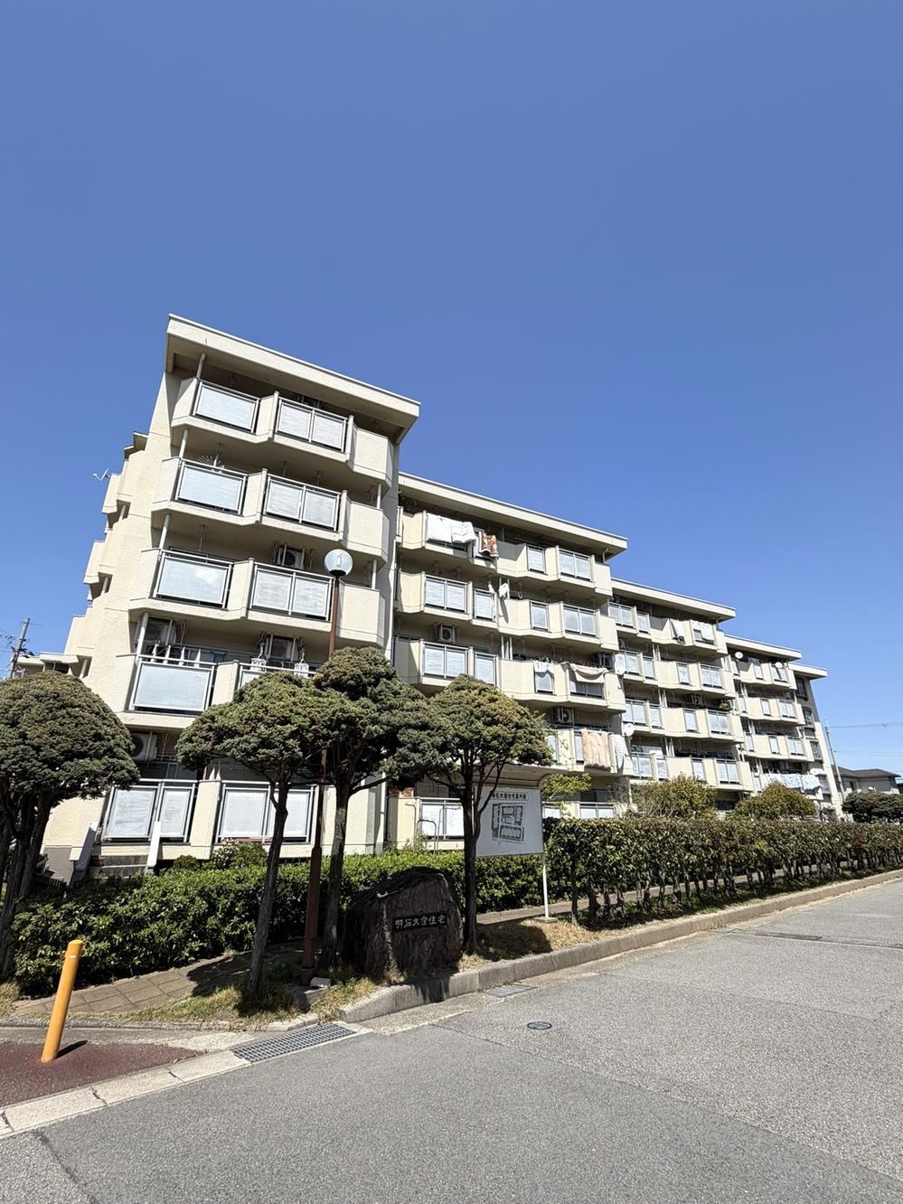 3LDK apartment in Akashi, Hyogo - Photo 1