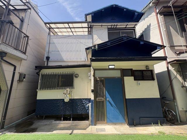 2LDK house in Sakai Ward, Sakai, Osaka - Photo 1