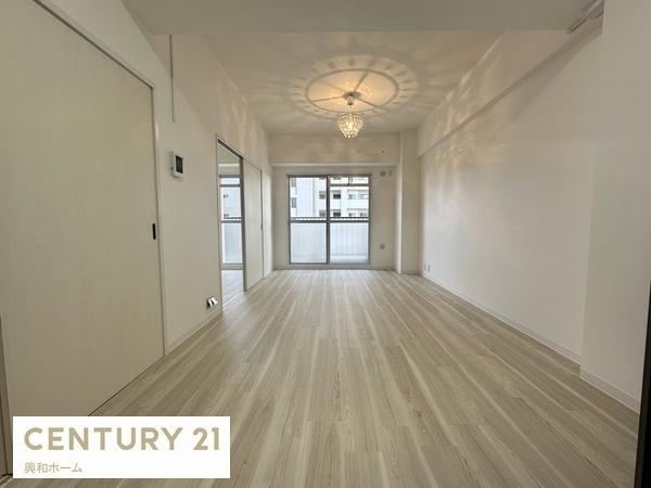 3LDK apartment in Nakagawa Ward, Nagoya, Aichi - Photo 1