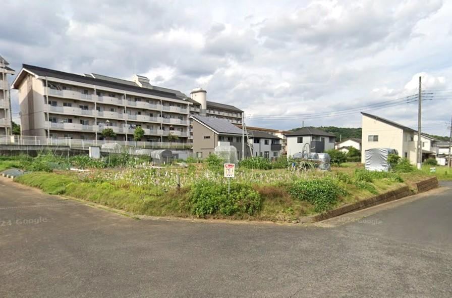 255 m² land in Sano, Tochigi - Photo 1