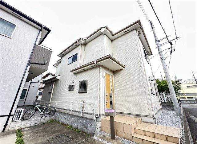 4LDK house in Niiza, Saitama - Photo 1