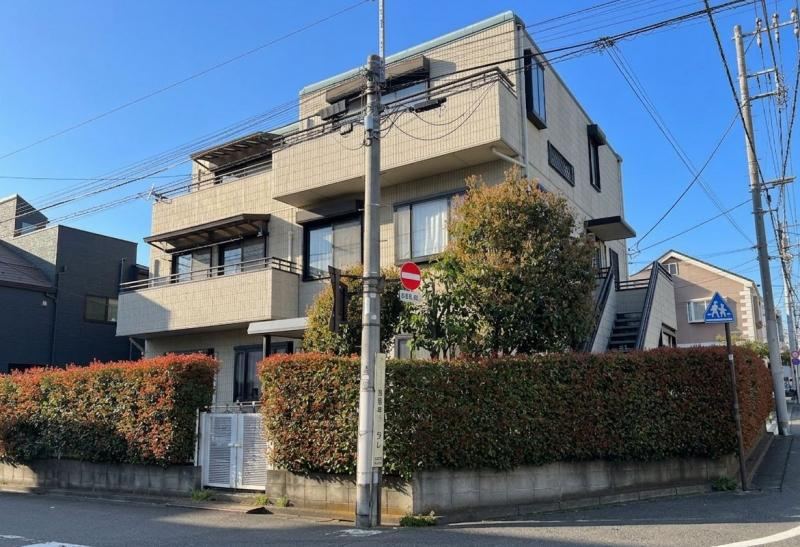 7LDK house in Suginami Ward, Tokyo - Photo 1