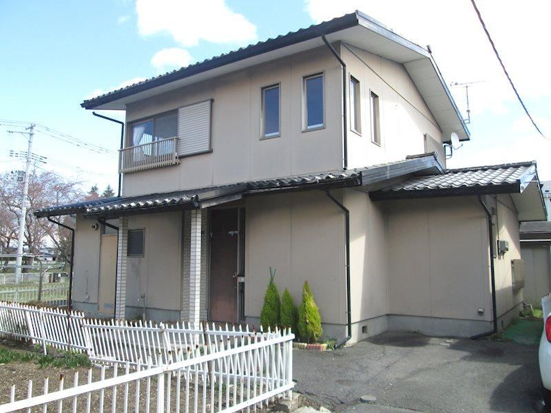 4LDK house in Hachinohe, Aomori - Photo 1