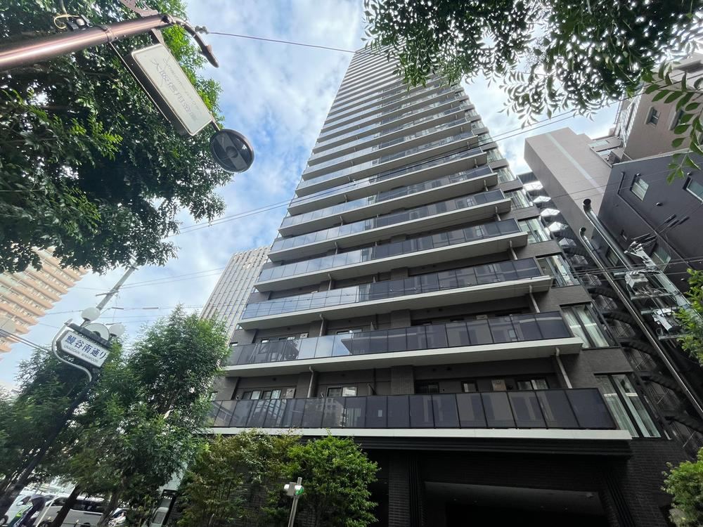 3LDK apartment in Chuo Ward, Osaka - Photo 1
