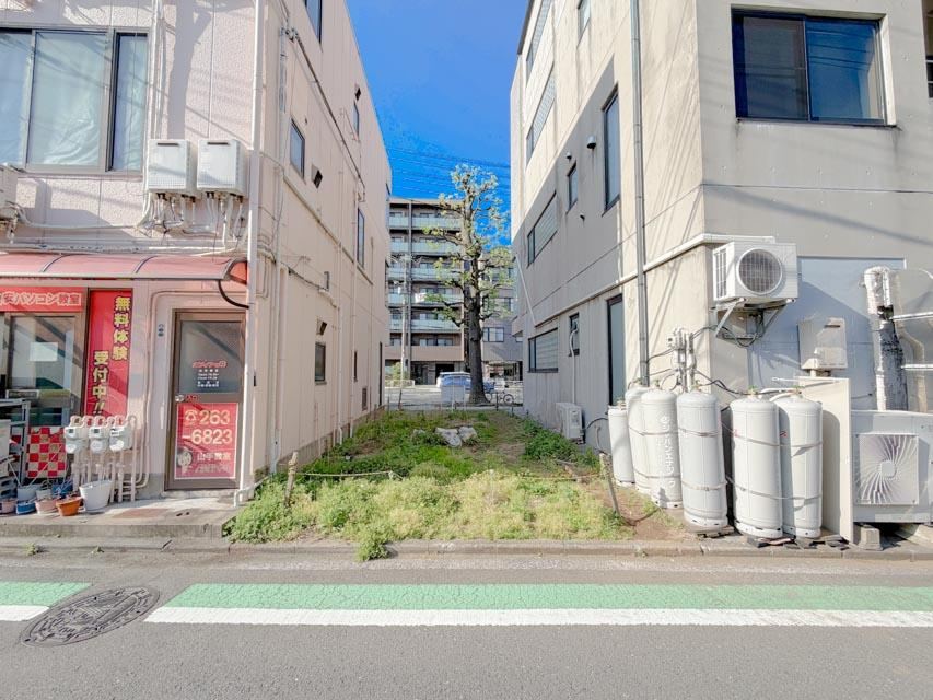 49 m² land in Naka Ward, Yokohama, Kanagawa - Photo 1
