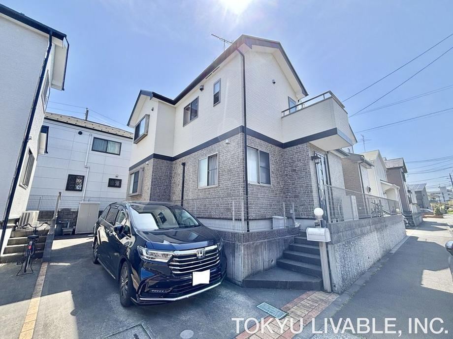 3LDK house in Hino, Tokyo - Photo 1