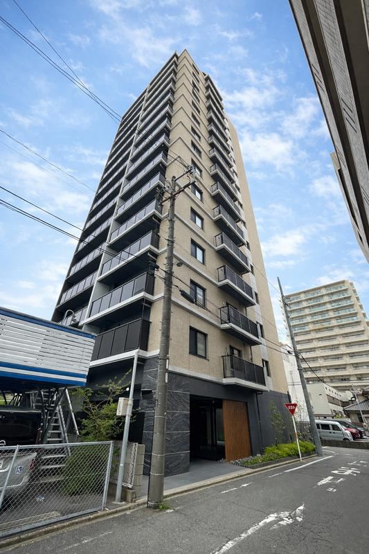 3LDK apartment in Atsuta Ward, Nagoya, Aichi - Photo 1