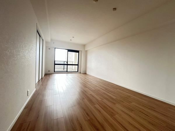 2LDK apartment in Nishinomiya, Hyogo - Photo 1