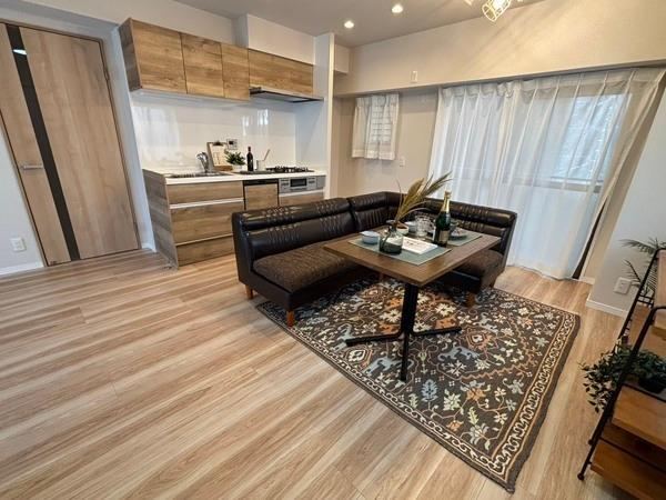 2LDK apartment in Nada Ward, Kobe, Hyogo - Photo 1