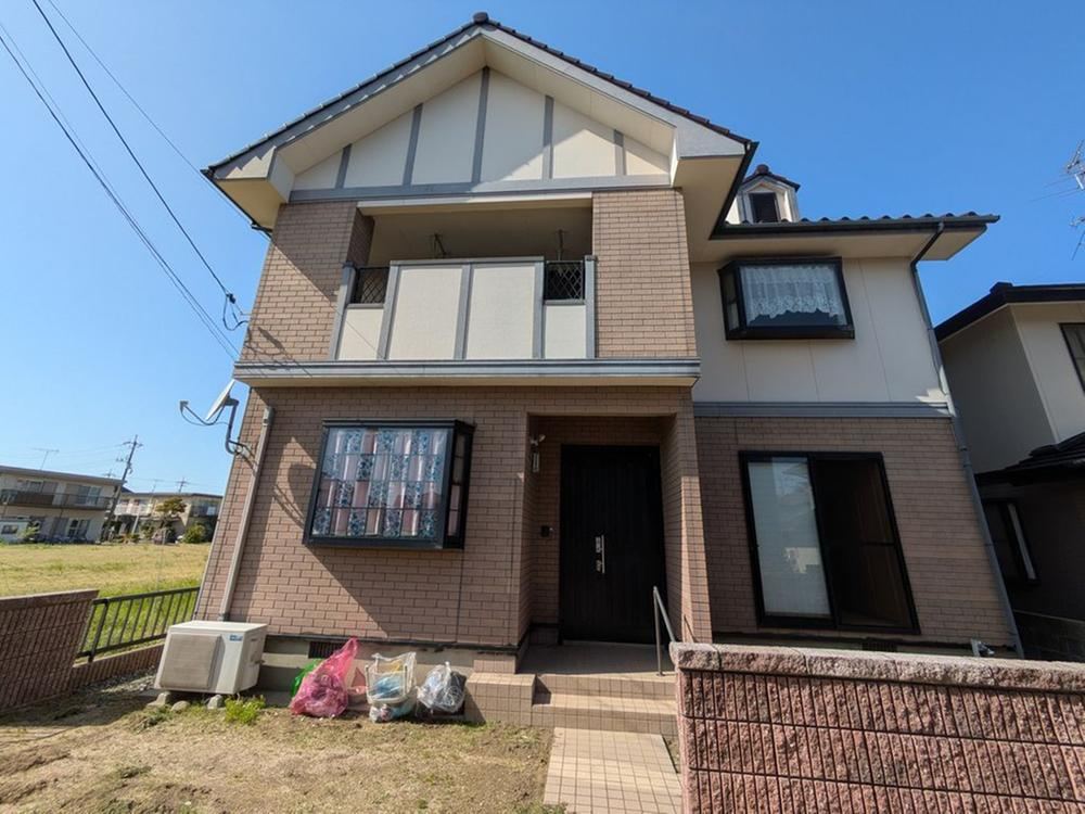 5LDK+S house in Shimonoseki, Yamaguchi - Photo 1