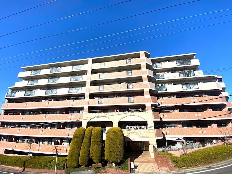 4LDK apartment in Tsuzuki Ward, Yokohama, Kanagawa - Photo 1