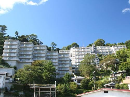 1LDK apartment in Atami, Shizuoka - Photo 1