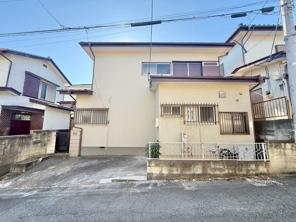 3DK house in Sayama, Saitama - Photo 1