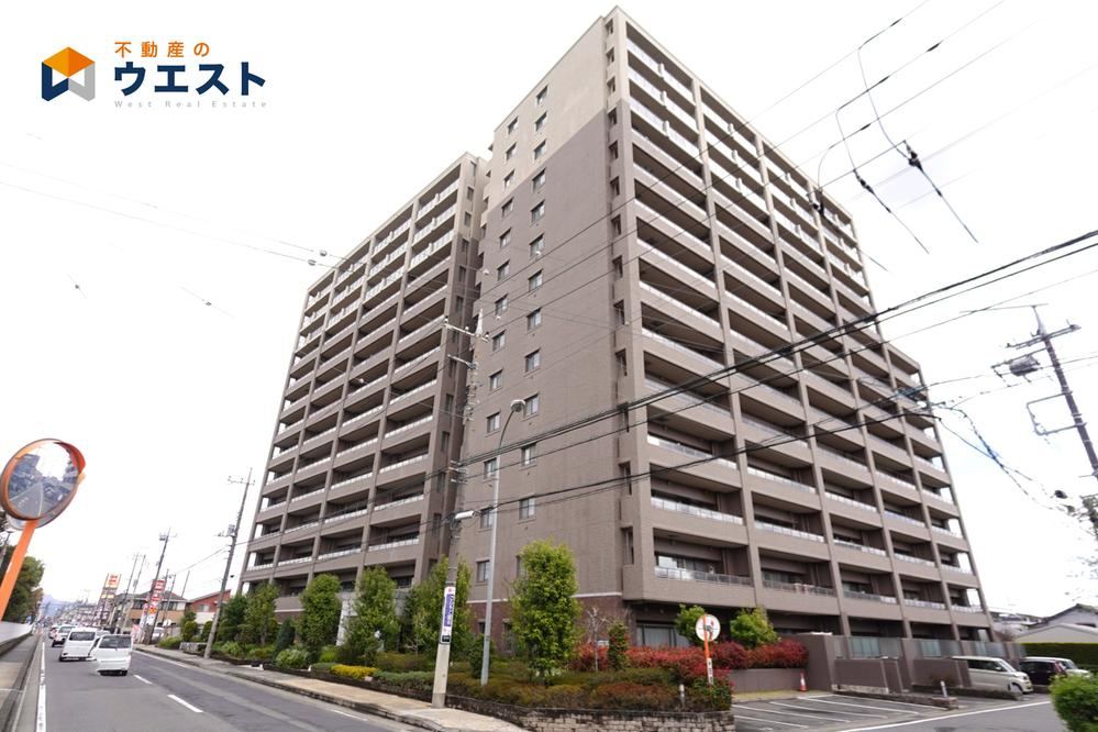 4LDK apartment in Takasaki, Gunma - Photo 1