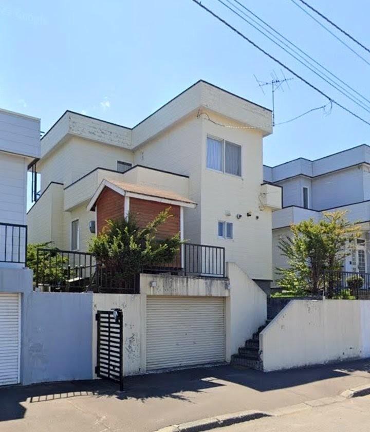 4LDK house in Minami Ward, Sapporo, Hokkaido - Photo 1