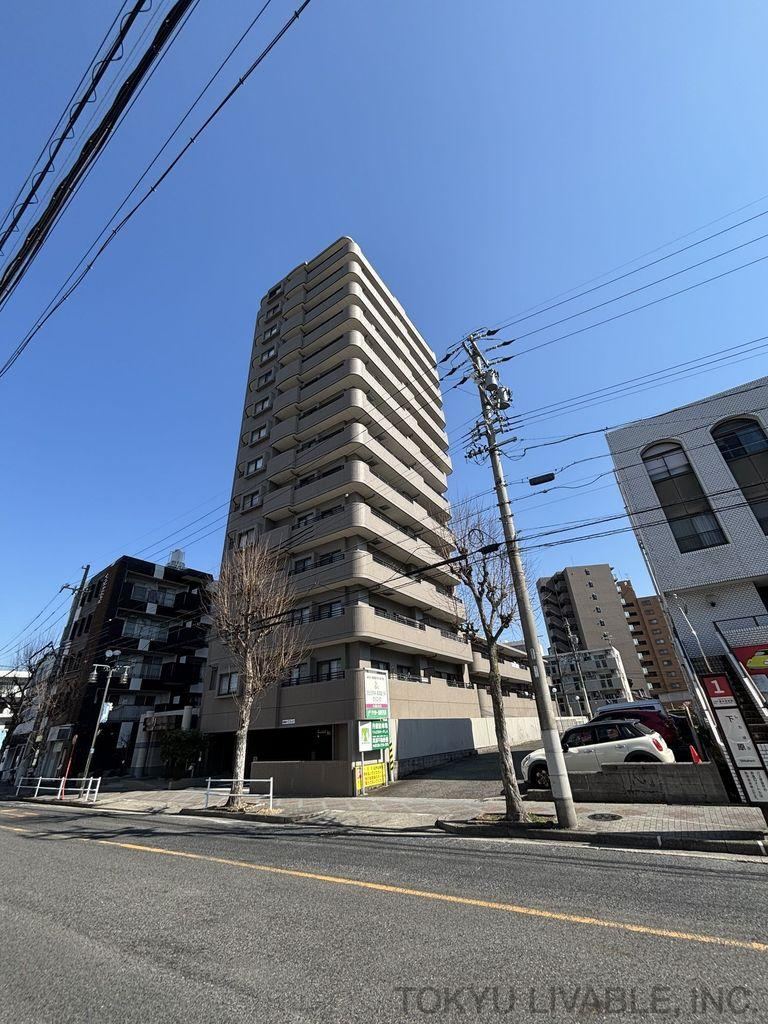 4LDK apartment in Tempaku Ward, Nagoya, Aichi - Photo 1