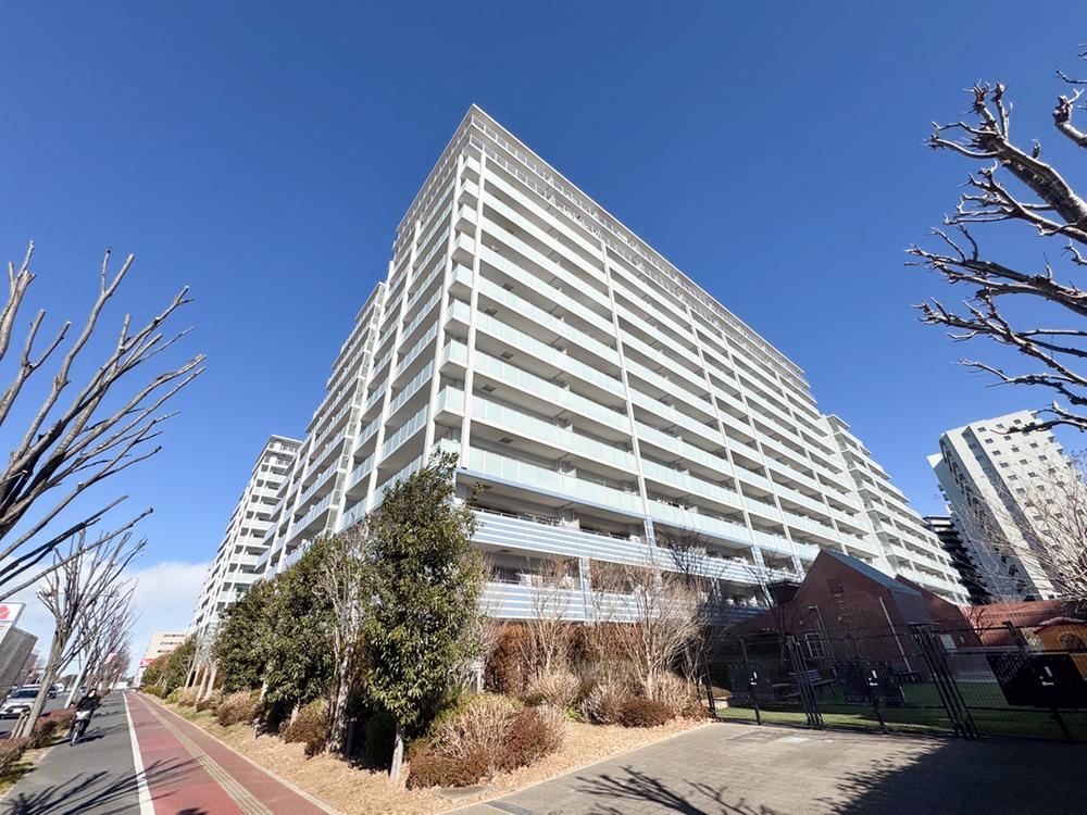 3LDK apartment in Midori Ward, Saitama - Photo 1