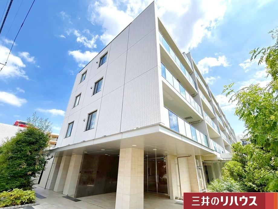 2LDK apartment in Kohoku Ward, Yokohama, Kanagawa - Photo 1