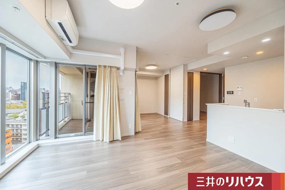 3LDK apartment in Tennoji Ward, Osaka - Photo 1