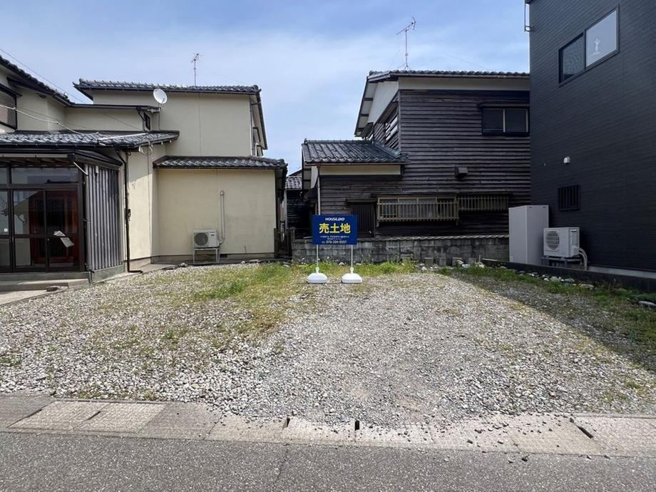 84 m² land in Hakusan, Ishikawa - Photo 1