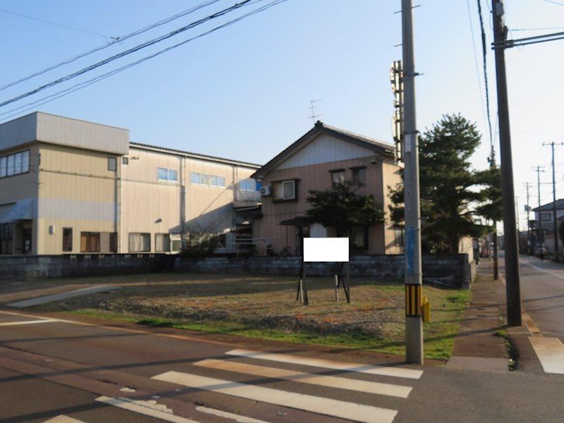 254 m² land in Sanjo, Niigata - Photo 1