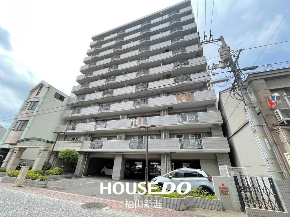 2LDK+S apartment in Fukuyama, Hiroshima - Photo 1