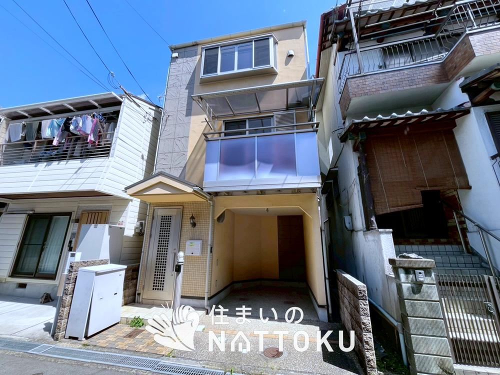 3LDK house in Hirakata, Osaka - Photo 1