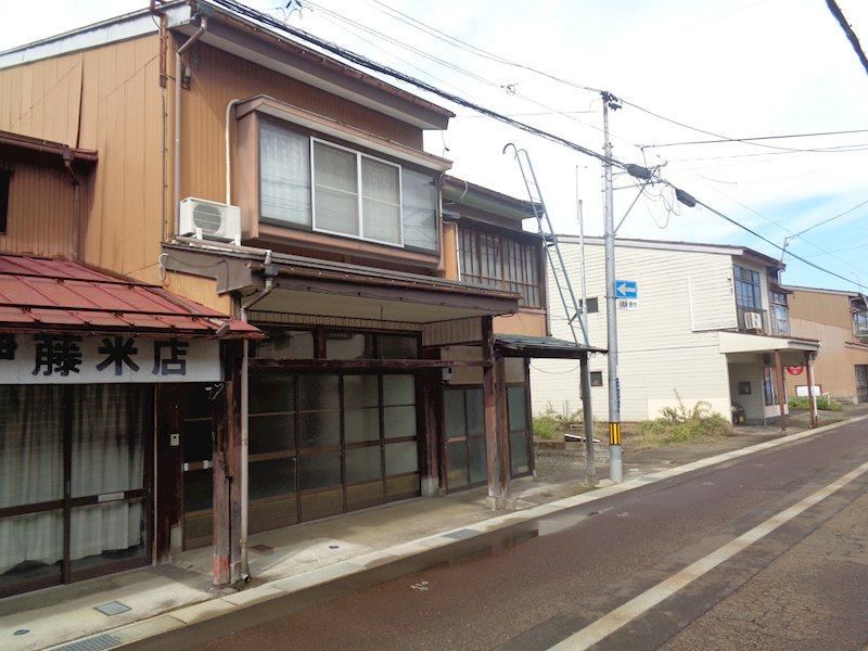 7K house in Joetsu, Niigata - Photo 1